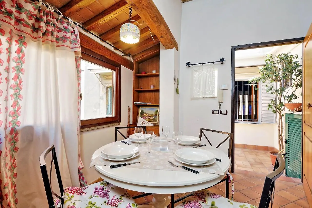 Apartment Ferienwohnung Lungaretta 97 Rom